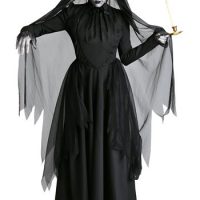 Lady in Black Ghost Costume